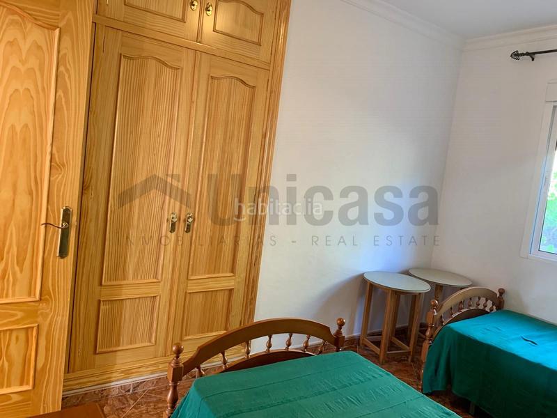 Foto 8d20c83d-0bae-4ab1-913a-3f1548322372. Chalet avec parking dans Almogía