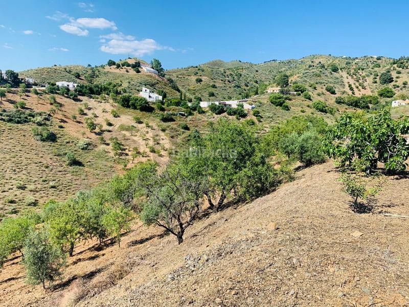 Foto 90e4298b-4f73-41bb-a267-1e9baeef69c7. Chalet avec parking dans Almogía