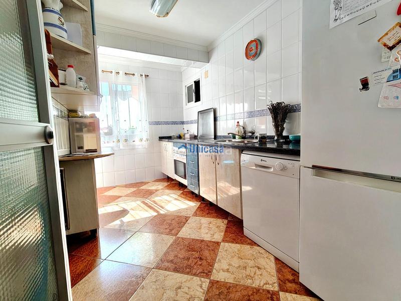 Foto 432a683f-a768-45cc-b949-3bbe6b32148a. Pis a Portada Alta - Pol. Crta. De Cártama Málaga