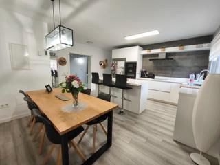 Duplex à Fuente Alegre - El Chaparral - Los Morales. Piso dúplex muy amplio totalmente reformado en primera planta co