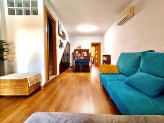 Casa adosada en Fuente Alegre - El Chaparral - Los Morales. Adosado con patio, solárium y piscina en urbanización privada  l