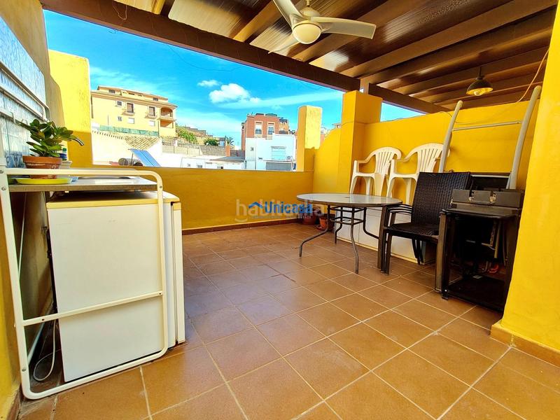 Foto 46d7cbd9-d630-4297-8e3b-a64d1ec04ff5. Casa adossada amb calefacció aparcament piscina a Málaga