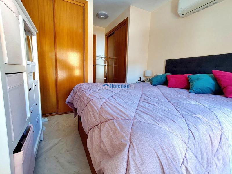 Foto 4e40b2b6-349e-4a1b-a45a-6e93fa9babcc. Casa adossada amb calefacció aparcament piscina a Málaga