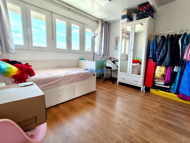 Foto 72a16c5d-e384-49b6-89b2-b8ad20763c18. Casa adossada amb calefacció aparcament piscina a Málaga