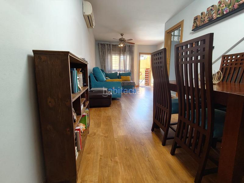 Foto 7a0e1ad6-25b3-4a57-acef-a38b4201c471. Casa adossada amb calefacció aparcament piscina a Málaga