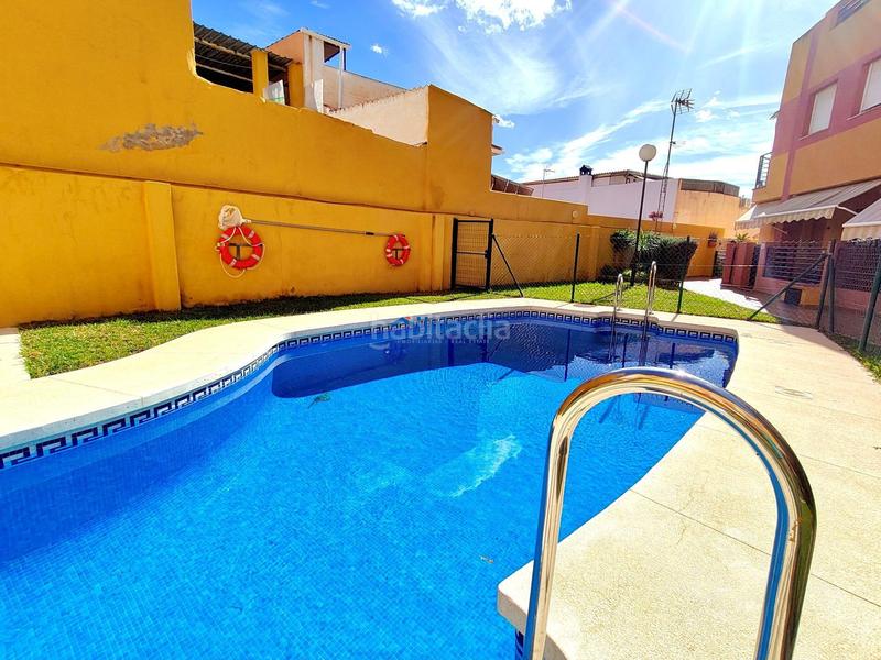 Foto 7b70d0ca-44db-484b-9385-5ecd4586b565. Casa adossada amb calefacció aparcament piscina a Málaga