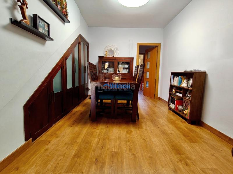 Foto 94f1c3e3-f384-4f45-80ab-58202eba8954. Casa adossada amb calefacció aparcament piscina a Málaga