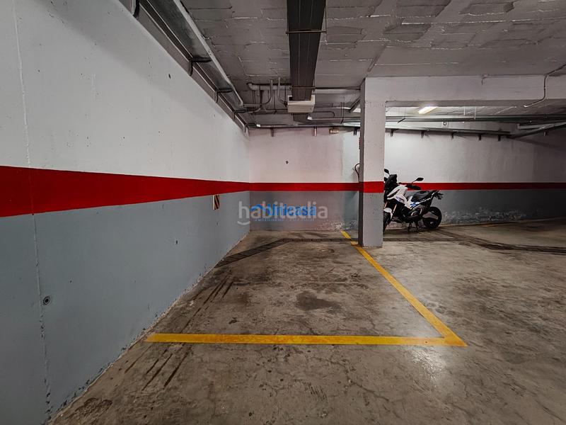 Foto cb5f870e-b7e8-4414-8fe1-90c8a69b97d7. Casa adossada amb calefacció aparcament piscina a Málaga