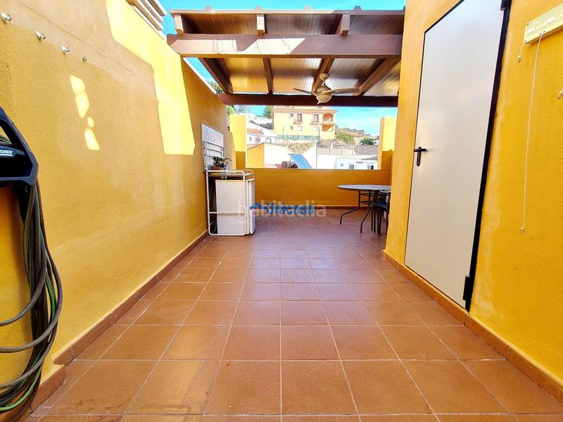 Foto fcee73b2-a091-4a94-9d1b-d635788d35a2. Casa adossada amb calefacció aparcament piscina a Málaga