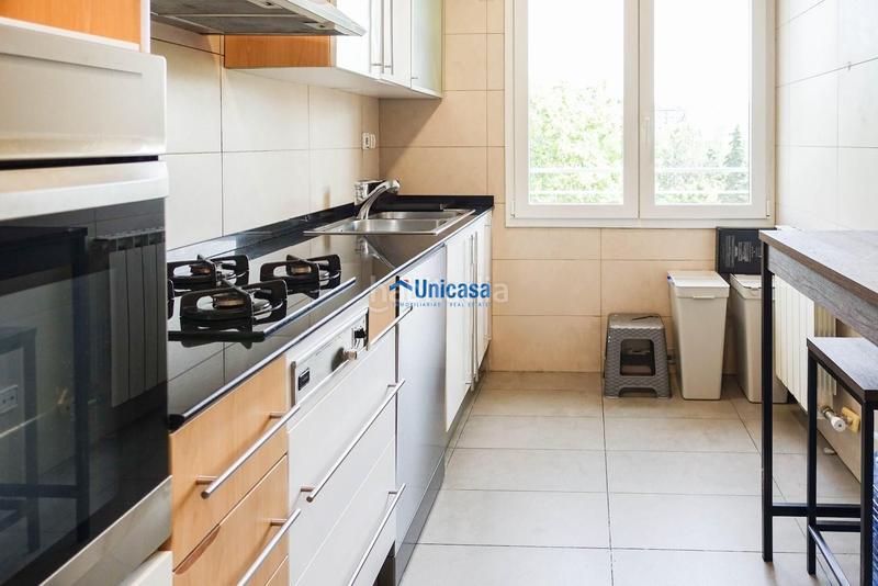 Foto 4ae43d12-9266-4cff-80bd-1f060db2e314. Zweistöckige wohnung mit parking in Fuente Alegre - El Chaparral - Los Morales Málaga