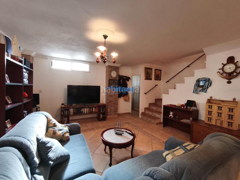 Foto 6287298f-cf31-4791-bb03-07cd0fd0b20a. Maison jumelée avec parking dans Los Almendros - El Limonero - El Tomillar Málaga