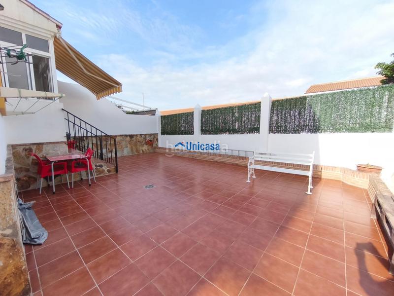 Foto c8ae182f-6a29-420f-9930-5df81047884c. Maison jumelée avec parking dans Los Almendros - El Limonero - El Tomillar Málaga