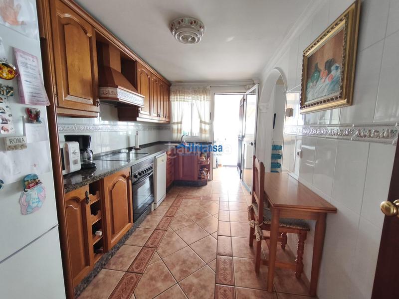 Foto d6246e53-5da6-413e-a19f-cc59da9abd8e. Maison jumelée avec parking dans Los Almendros - El Limonero - El Tomillar Málaga