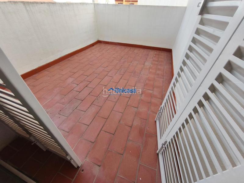 Foto ee93a1a0-07af-4199-bf26-03940bbb9fb4. Maison jumelée avec parking dans Los Almendros - El Limonero - El Tomillar Málaga