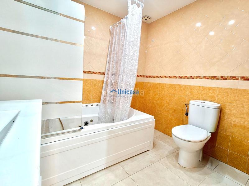 Foto d1209ad8-af6a-4313-abf9-38e6979a0b0b. Duplex avec chauffage dans El Cortijuelo Málaga