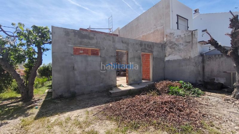 Foto 14d385de-b7a5-462f-afcd-290ced194f70. Casa aparellada amb aparcament a Fuente Alegre - El Chaparral - Los Morales Málaga