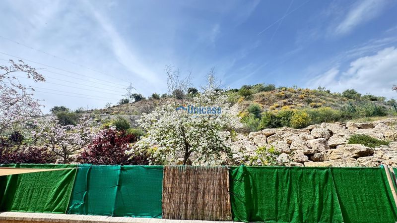 Foto 2a4fc86d-28d3-464c-b0cc-871f6afa6639. Pis amb aparcament piscina a Los Almendros - El Limonero - El Tomillar Málaga