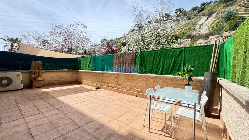 Foto 7cc5582a-861c-4590-9e94-0a326761fdc2. Pis amb aparcament piscina a Los Almendros - El Limonero - El Tomillar Málaga