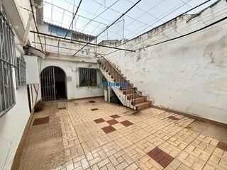 House in Calle juan de robles