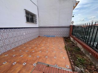Appartement  Calle porfido. Planta alta con chimenea, terraza y excelente ubicación en puert