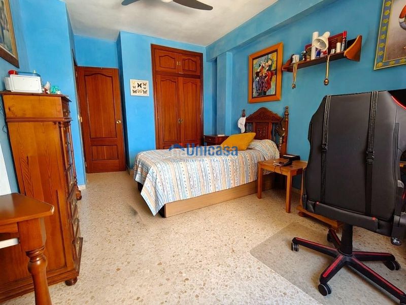 Foto 6bd8742f-79f5-40e4-a994-18f4119eb9e4. Casa adossada amb aparcament a Los Almendros - El Limonero - El Tomillar Málaga