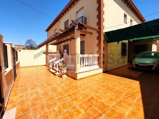 Casa en Fuente Alegre - El Chaparral - Los Morales