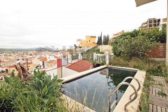 Foto 2d550b77-e24a-4850-8537-8d17c949181a. Chalet with pool in Fuente Alegre - El Chaparral - Los Morales Málaga