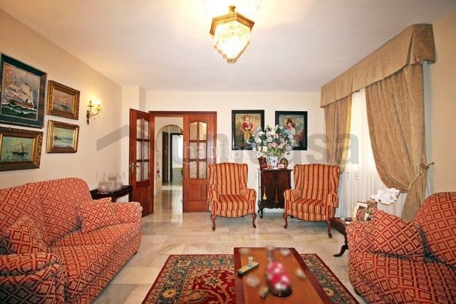 Foto 58be8522-39c0-4cbe-9e85-b02015070966. Chalet with pool in Fuente Alegre - El Chaparral - Los Morales Málaga