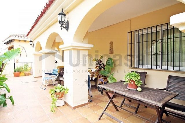 Foto 7f8b0bfd-7ce4-4075-a482-c5297681aa80. Chalet with pool in Fuente Alegre - El Chaparral - Los Morales Málaga