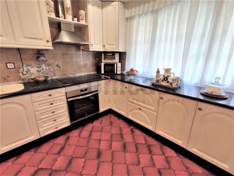 Foto 5bd6ce8f-c9f0-49db-8cff-224094d57385. Xalet amb aparcament piscina a Puertosol Málaga