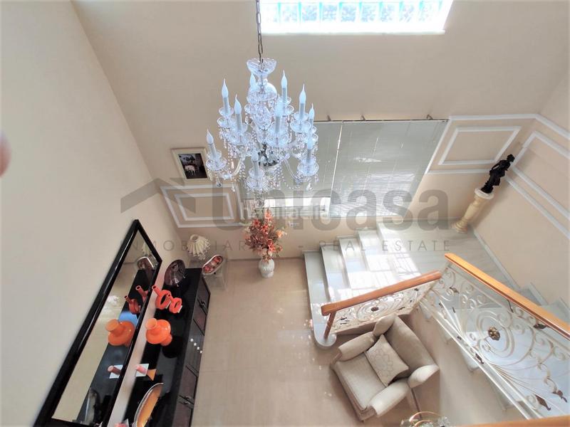 Foto 9ae994c7-bbee-4c7d-b946-7c1e248f87d6. Xalet amb aparcament piscina a Puertosol Málaga