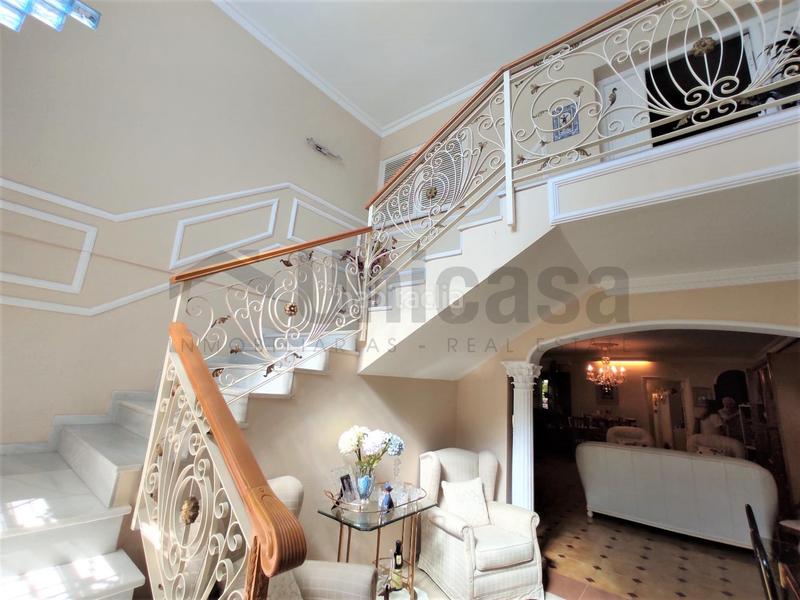 Foto fed43f3a-61d2-4d41-b4b2-5b7b36a21223. Xalet amb aparcament piscina a Puertosol Málaga