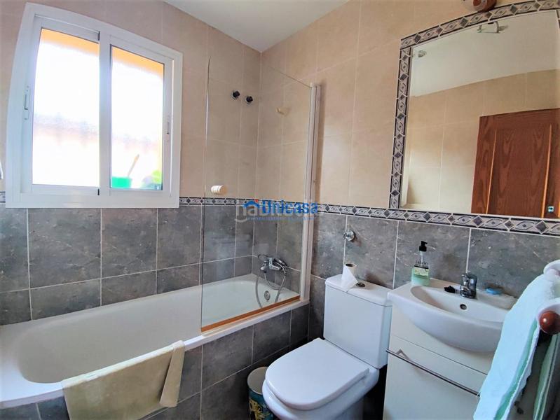 Foto f62846f1-33aa-4064-b1b0-66c554fbf633. Chalet gran chalet independiente en zona el chaparral, puerto de la torre en Málaga