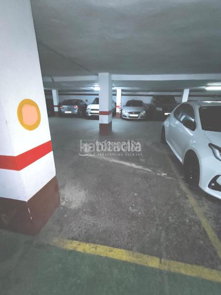 Foto 4a98c8fe-cd03-4c12-8542-6bf725a0b204. Posto auto in Paseo Marítimo - San José - La Laguna Cádiz