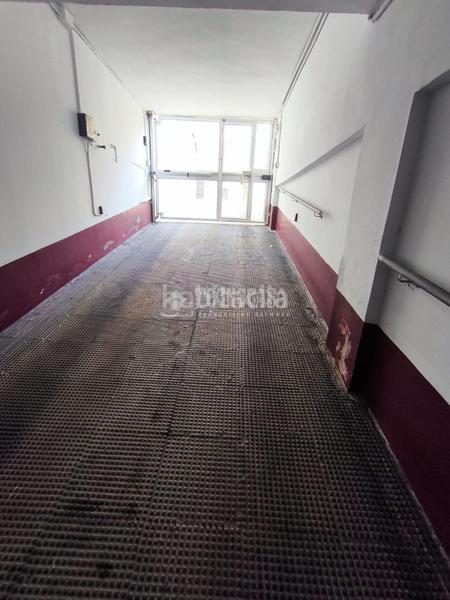 Foto dbbb4a37-cd89-4238-8d4c-61306acca6fc. Posto auto in Paseo Marítimo - San José - La Laguna Cádiz