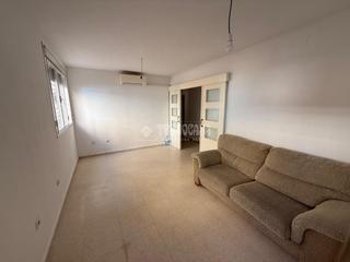 Pis en Astilleros - La Paz  - Loreto - El Corte Ingls. Piso en venta en cdiz