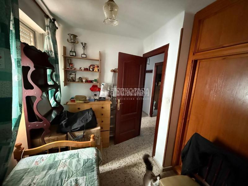 Foto d9a6e51d-eb67-44c7-be70-01c39ef4a800. Piso  en venta en astilleros - la paz - loreto - el corte inglés Cádiz