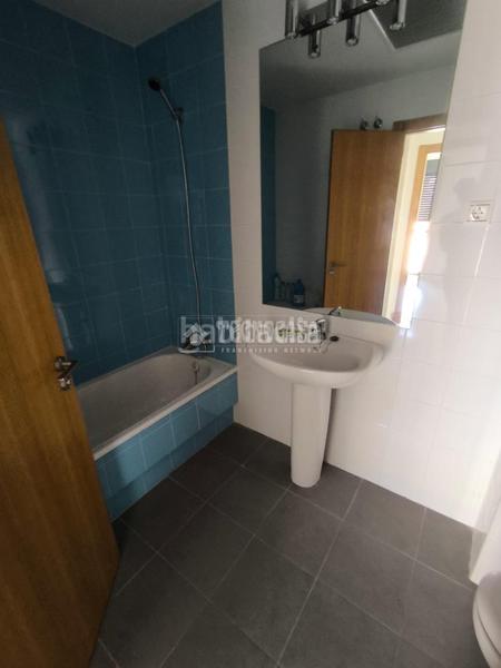 Foto 2760ad77-93f2-412a-accc-6b92ec00a792. Piso  en venta en Paseo Marítimo - San José - La Laguna Cádiz