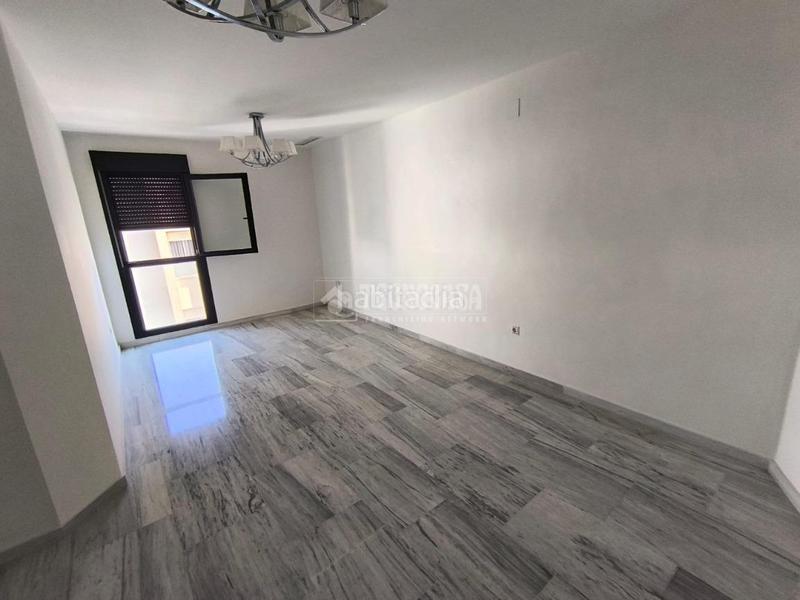 Foto 6f06e821-7fea-4169-9baf-0eb0494e6172. Piso  en venta en Paseo Marítimo - San José - La Laguna Cádiz