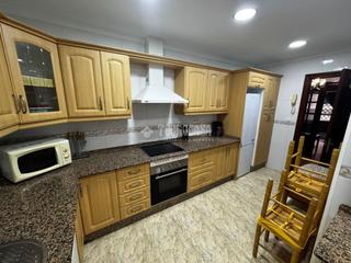 Pis a Paseo Marítimo - San José - La Laguna. Piso en venta en cádiz