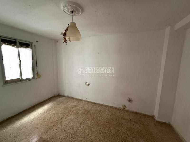 Foto 8fc3b253-7814-435b-baa2-9f098ca9e16b. Flat in astilleros - la paz - loreto - el corte inglés Cádiz