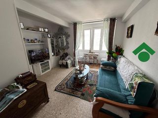 Pis a Astilleros - La Paz  - Loreto - El Corte Inglés. Piso en venta en cádiz