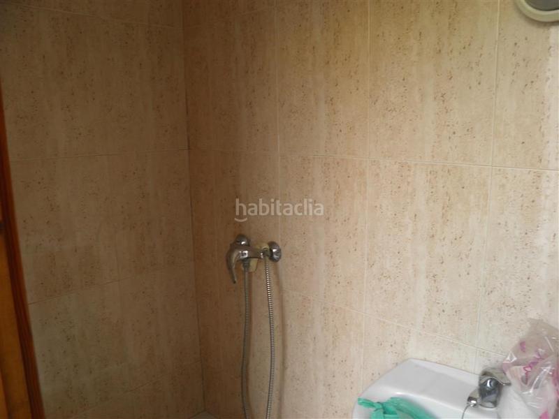 Foto 24d843de-1198-4370-8bf0-e70b0eb39b68. Local comercial a Torelló