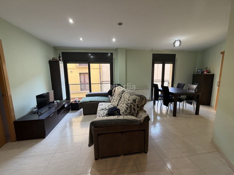 Foto 326af910-b857-4902-9ce7-3c2ba5a1ab6f. Piso en Torelló