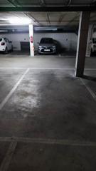 Aparcament cotxe a Torelló