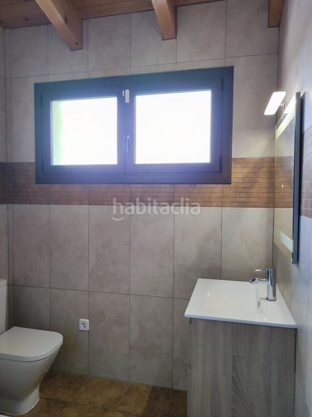 Foto 2e8c9055-bd93-4a1c-b3b1-5ae0c88dacb2. Casa amb aparcament a Seva