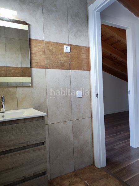 Foto ee71abb2-7446-43ce-854b-e9d710835bae. Casa amb aparcament a Seva
