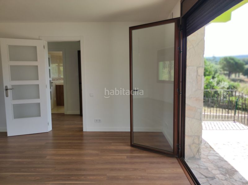 Foto fe890389-762b-4268-8bc5-3481ba1969e5. Casa amb aparcament a Seva