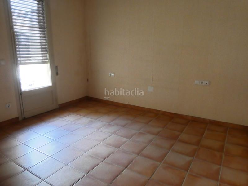 Foto 0fa10c6d-261b-4be0-9721-5f4c7853f2c0. Casa adosada en Torelló