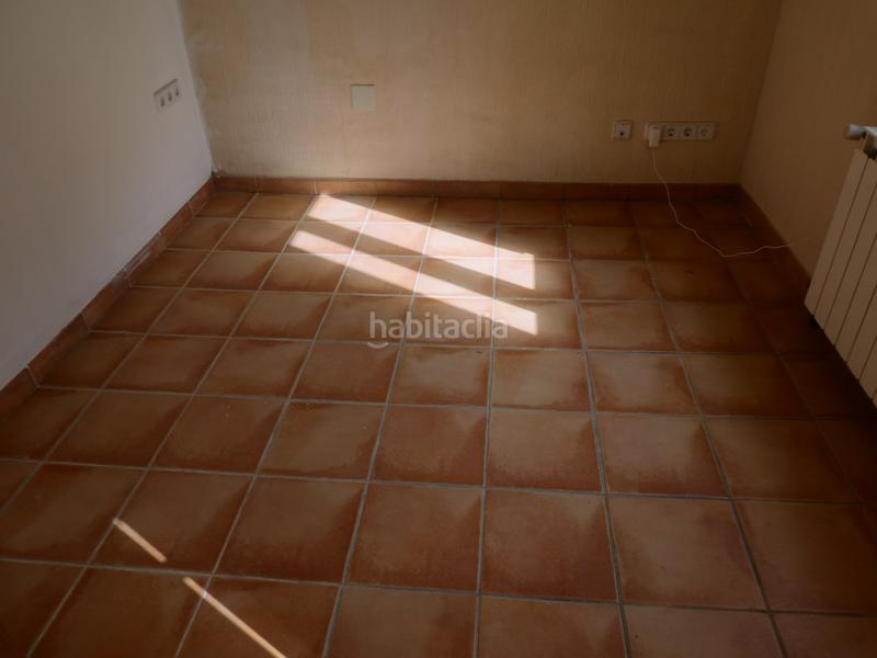 Foto 50ee3f55-3089-42f6-acf7-76d09a8dd09c. Casa adosada en Torelló